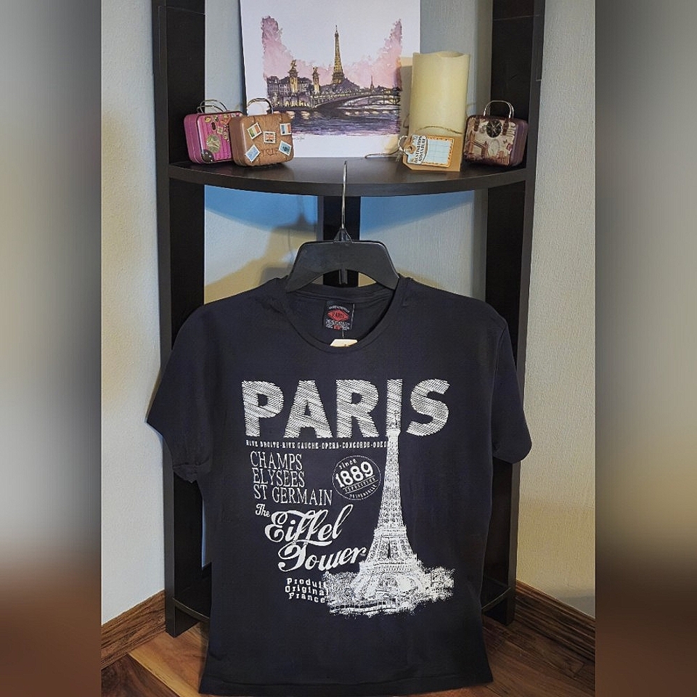 Paris Eiffel Tower T-shirt Adult S - purchased in Paris - Navy and White